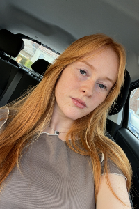 model Charlotte uit Geraardsbergen  (Oost-Vlaanderen)