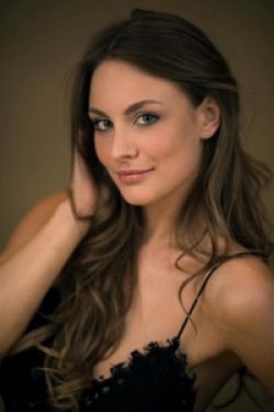 model Anouk Nadine uit AMSTERDAM (Noord-Holland)