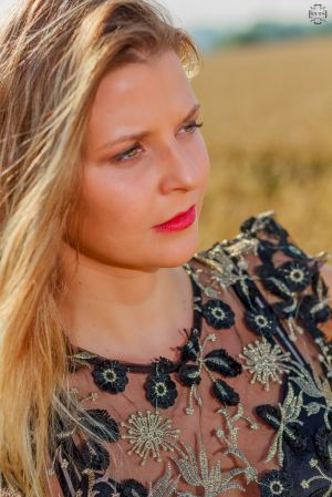 Auteur visagiste Jenny Van Belle - Boho shoot 
#summer make-up
Model: #Rani