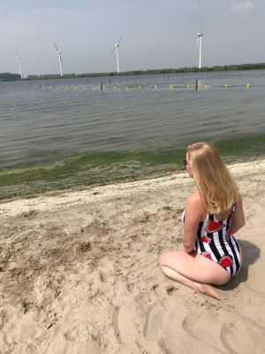 Auteur model Kelly van der Laan - 
Bestandsdatum : 11-08-2018
