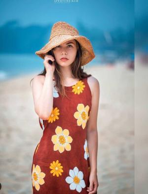 Auteur model Gloria - 
Bestandsdatum : 24-02-2026