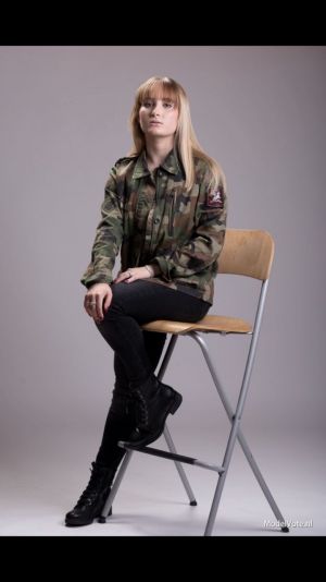 Auteur model Catharina Bauer - 
Bestandsdatum : 05-08-2019