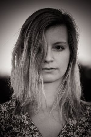Auteur fotograaf jvbfotografie - Golden hourshoot Loon op Zand,Black and white