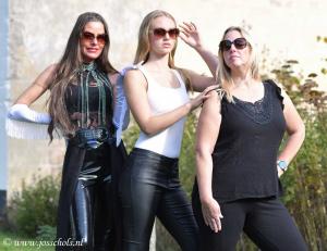 Auteur fotograaf Jos Schols - © www.josschols.nl.Jessica, Eowyn en Elke 19 herfst 