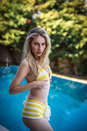 Auteur model Annelies - 
Artiest : Filip Wouters
Copyright : Filip Wouters

Camera : Filip Wouters
Bestandsdatum : 03-02-2026