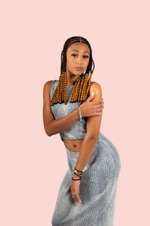 Auteur fotograaf PictureVince - 
Artiest : Motmans Vincent
Copyright : Motmans Vincent

Camera : NIKON CORPORATION NIKON Z 50
Fotodatum : 18-05-2025