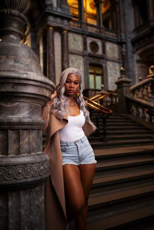 Auteur model MS BLACK - 
Fotodatum : 20-05-2025