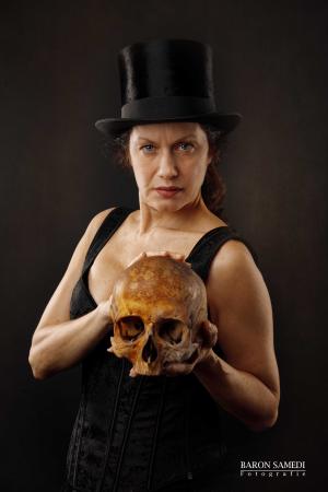Auteur model Elissebetth - Fotograaf @baron_samedi_fotografie