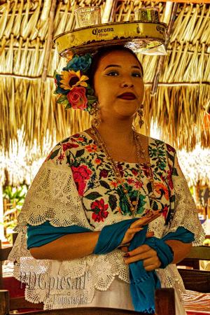 Auteur fotograaf BDGpics - Danseres in restaurant Mexico
