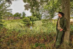 Auteur fotograaf BDGpics - 
Artiest : J.F.Bouwman
Copyright : BDGpics.nl

Camera : Canon Canon EOS 5D Mark IV
Fotodatum : 22-08-2026