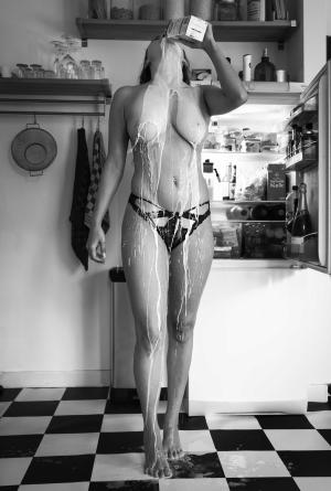 Auteur fotograaf Arjan van Os - Monica