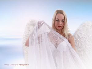 Auteur fotograaf onbekend - beautiful angel