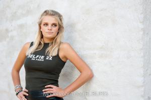 Auteur model Kim - 
Copyright : PHOTOLINDA

Camera : PHOTOLINDA
Bestandsdatum : 08-11-2016