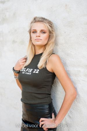 Auteur model Kim - 
Copyright : PHOTOLINDA

Camera : PHOTOLINDA
Bestandsdatum : 08-11-2016
