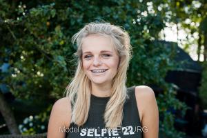 Auteur model Kim - 
Copyright : PHOTOLINDA

Camera : PHOTOLINDA
Bestandsdatum : 08-11-2016
