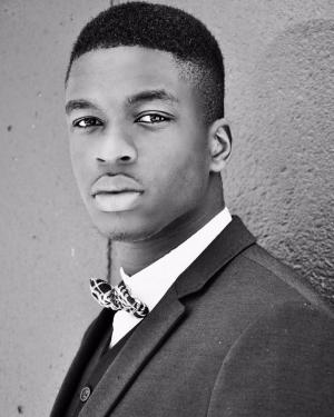 Auteur model Brian Bawuah - 
Bestandsdatum : 08-11-2016