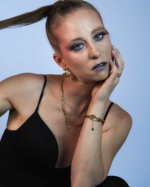 Auteur model Roos - 
Fotodatum : 13-08-2026