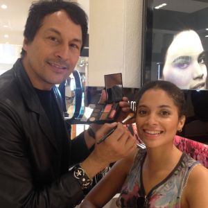 Auteur visagist Roberto Dresia Makeup en hair - counter Laura Mercier