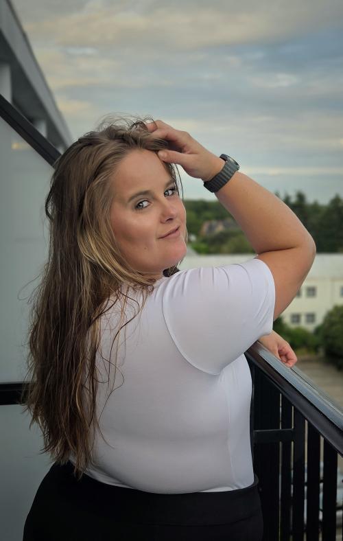 Auteur model Cynthia - 