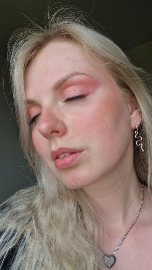 Auteur model Luka Oste - 