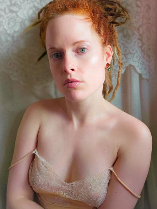 Auteur model Ms Raum - 