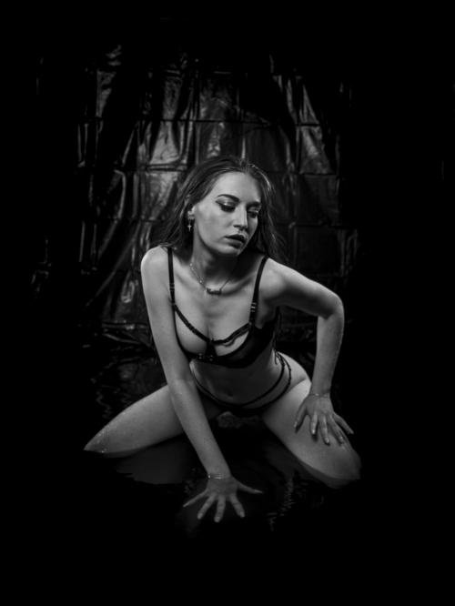 Auteur firma Rebelmodelsphotographers - 