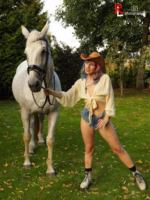 Auteur fotograaf Roel Lemstra - Maria Emotsia