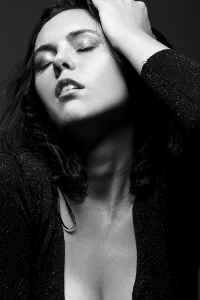 model Deirdre D