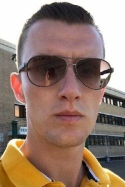 model Ryan VdB