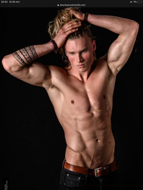 Auteur model Patrick van der Heijde - 