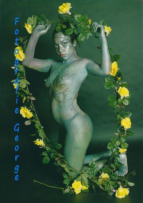 Auteur fotograaf George Sont - Bodypaint thuis.