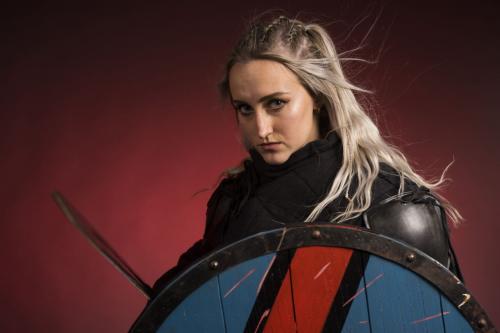 Auteur fotograaf Claus - Viking Shieldmaiden, model Jolien