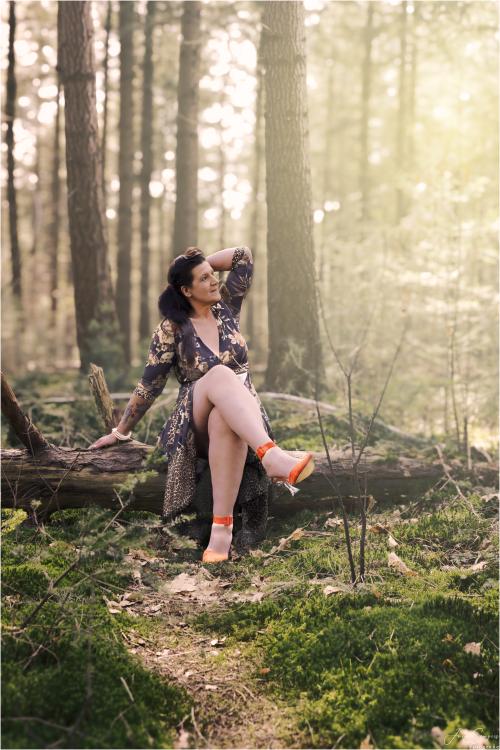 Auteur fotograaf Joep Sengers - Met Hannie in de bossen bij Rucphen