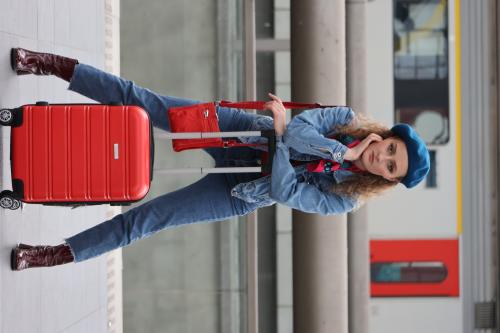 Auteur model Emelie Las - 