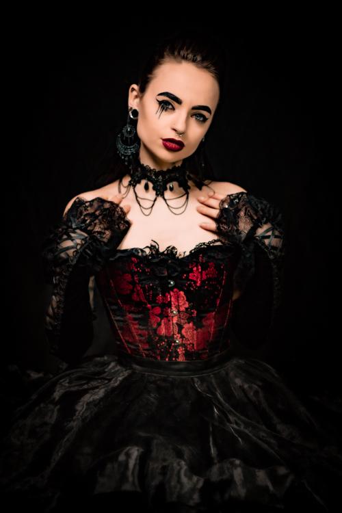 Auteur fotograaf JWvision - Gothic portrait
Model: Sassy Sybelle
