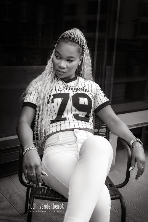 Auteur model MS BLACK - 