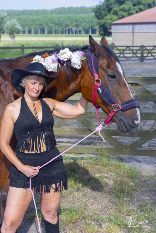 Auteur model Portfolio_Conny - Fotograaf Filip 