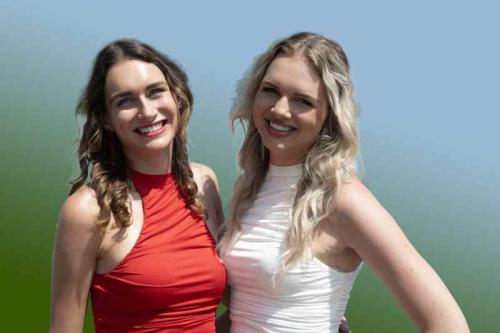 Auteur fotograaf Peter Sportret - De missen Victoria en Dominique