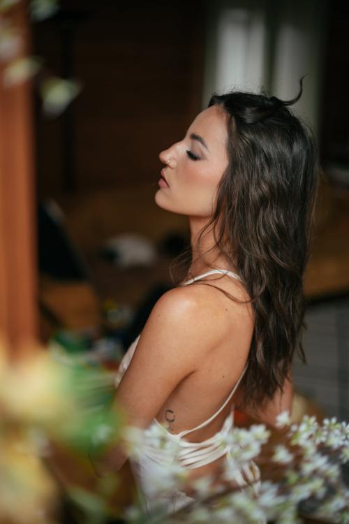 Auteur model Céline Cheng - 