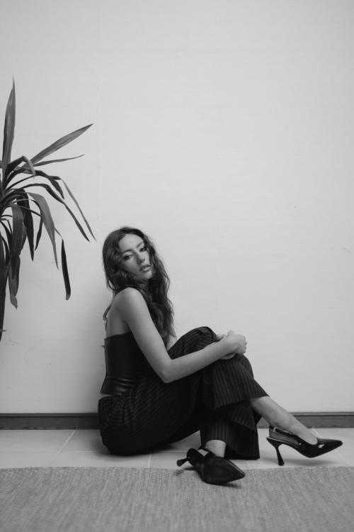 Auteur model Céline Cheng - 