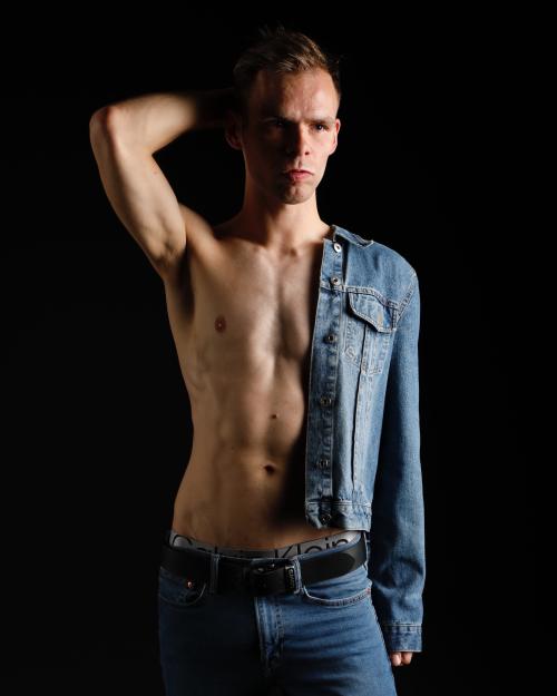 Auteur model Dusoleil Chris  - 