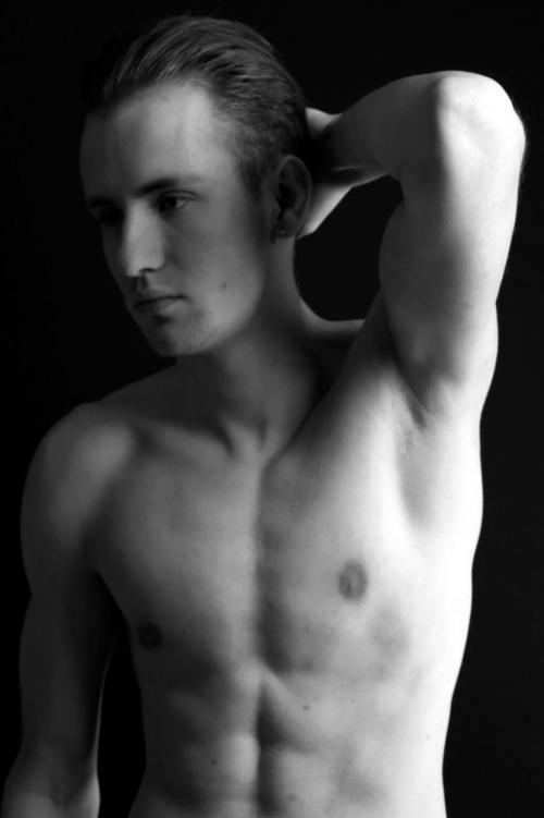 Auteur model Mario Van Haaren - 