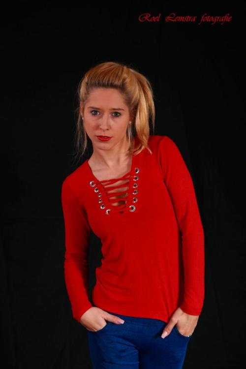 Auteur fotograaf Roel Lemstra - red sweater