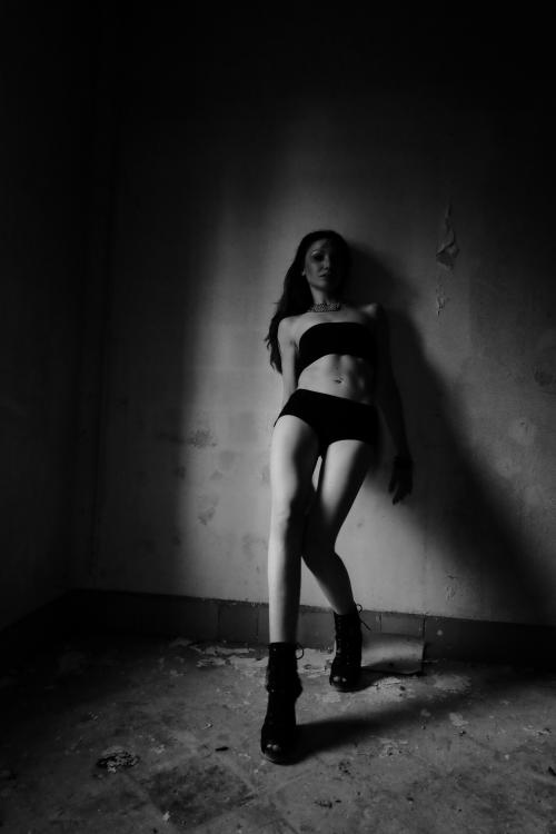 Auteur model Lindsey - Fotografie: Lambert Rinkens
Model: Lindsey Heselmans
Locatie Salve Mater