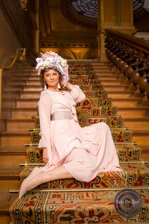 Auteur model Shirley Dester - 