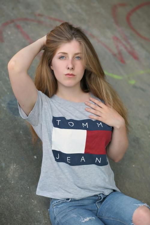 Auteur model Amber Bettens - 