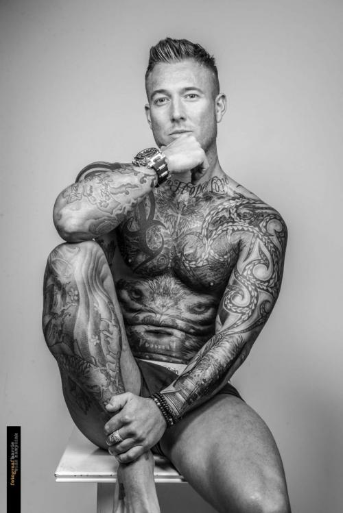 Auteur model Vinz Hiemstra - 