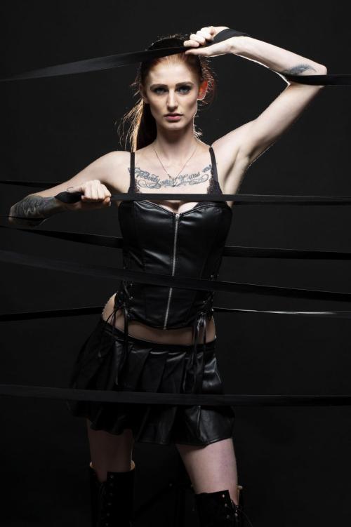 Auteur model Manuela - 